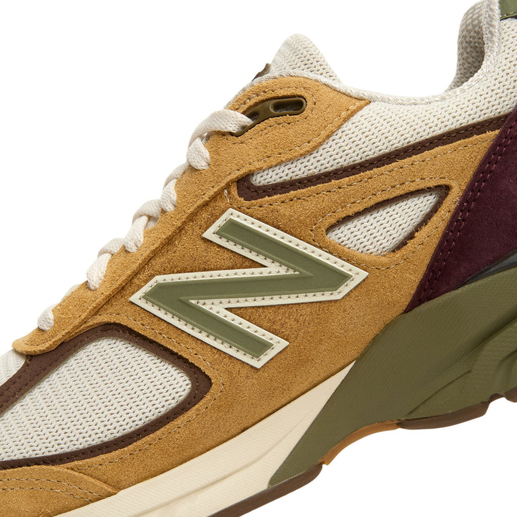 CNCPTS x New Balance 990v4 “Patina (PumpernickelDark Olivine)